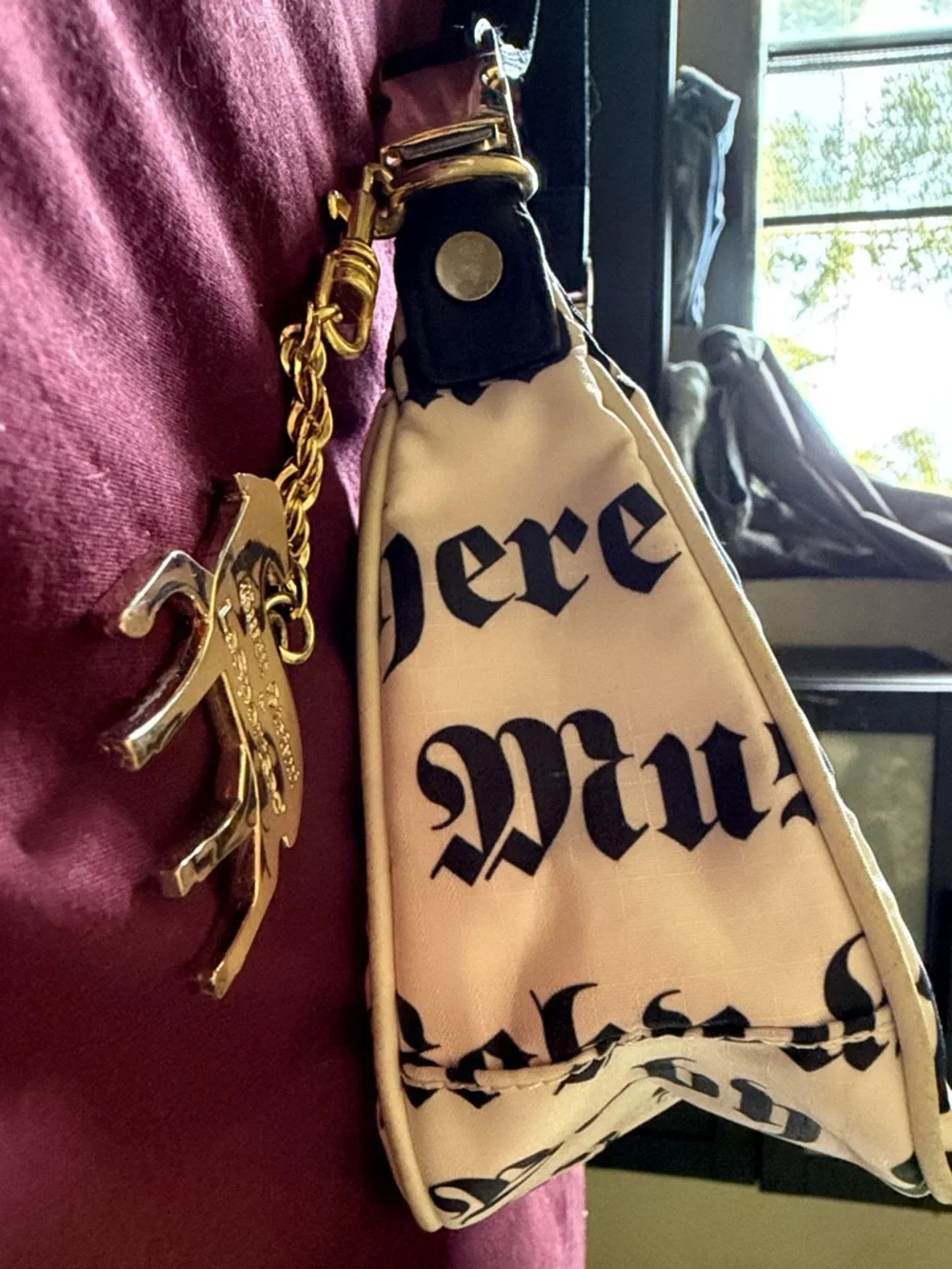 L.A.M.B. By Gwen Stefani for Le Sportsac with Gold Charm mini bag - Picture 7 of 8